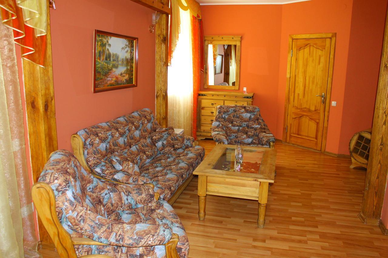 Dudinka - City Mini Hotel Borisov Exterior foto
